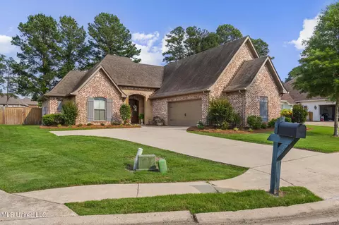 521 Willow Valley Cir, Brandon, MS 39047