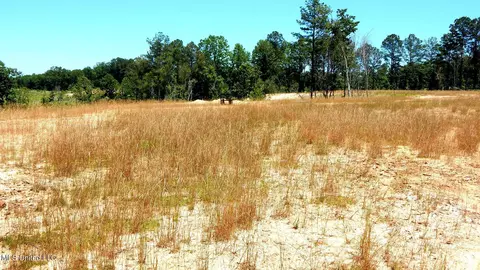 103 Hugh White State Park Rd, Grenada, MS 38901
