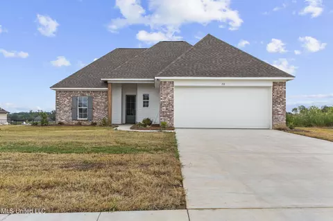 132 Hunters Way, Canton, MS 39046