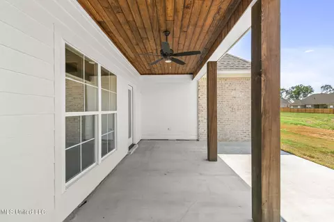 Exterior - 111 Hunters Way, Canton, MS 39046 photo 7 of 8