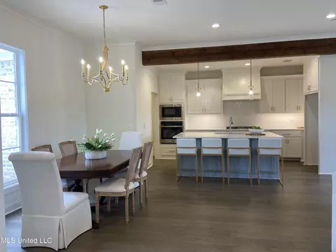Dining - 111 Hunters Way, Canton, MS 39046 photo 1 of 3