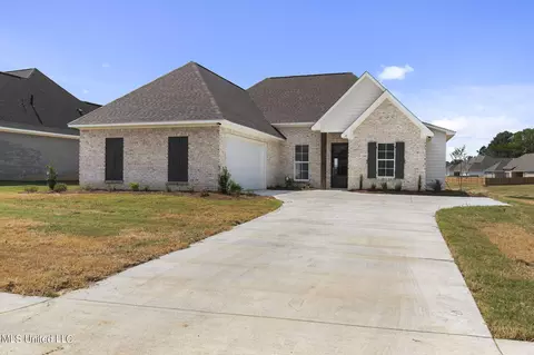 Exterior - 111 Hunters Way, Canton, MS 39046 photo 2 of 8
