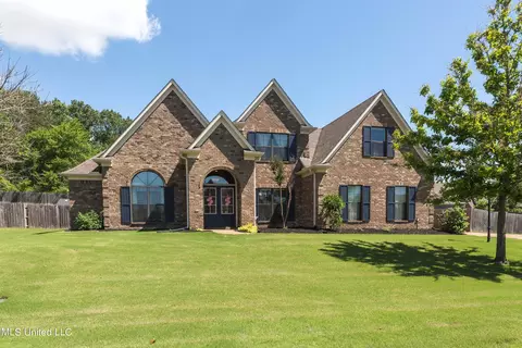 14598 Smokey Ln, Olive Branch, MS 38654