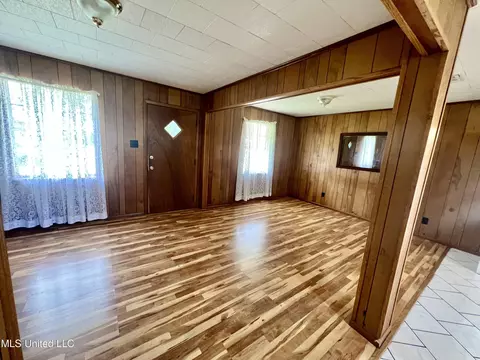Living - 5612 Gregory St, Moss Point, MS 39563 photo 1 of 2