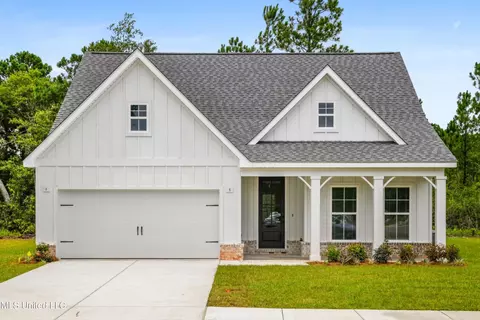 6717 Maurepas Cir, Ocean Springs, MS 39564