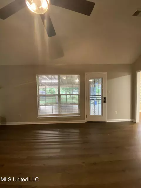 9237 Hickory Drive Dr, Olive Branch, MS 38654 photo 18