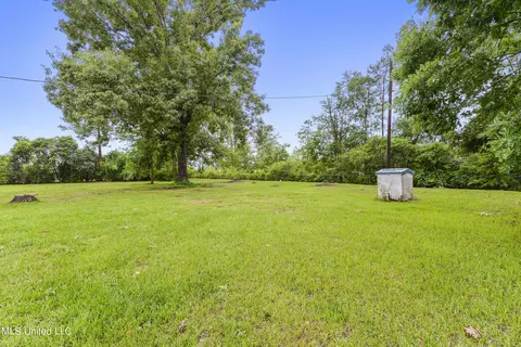 Exterior - 152 Dickerson Rd, Lucedale, MS 39452 photo 2 of 3