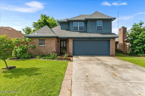 2626 Palmer Dr, Gulfport, MS 39507