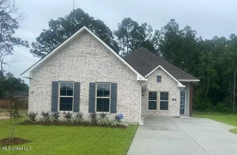 816 Leeward Dr, Biloxi, MS 39532