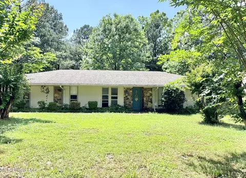 1345 Tara Dr, Hernando, MS 38632