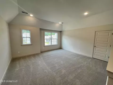 6933 Sunrise Loop N, Olive Branch, MS 38654 photo 16