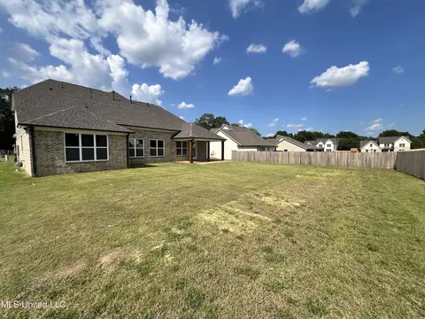 6933 Sunrise Loop N, Olive Branch, MS 38654 photo 23