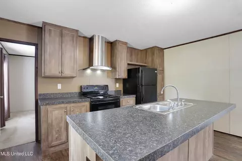 138 Susan St, Florence, MS 39073 photo 3