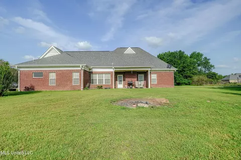 210 Moore Loop, Byhalia, MS 38611 photo 30