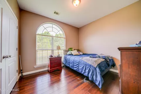 210 Moore Loop, Byhalia, MS 38611 photo 23