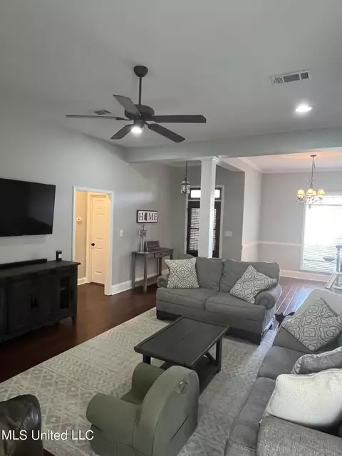 302 Afton Dr, Brandon, MS 39042 photo 6