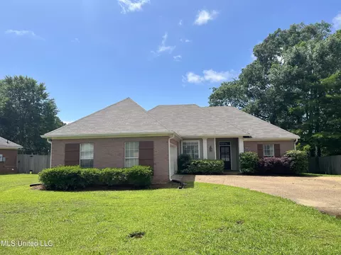 302 Afton Dr, Brandon, MS 39042