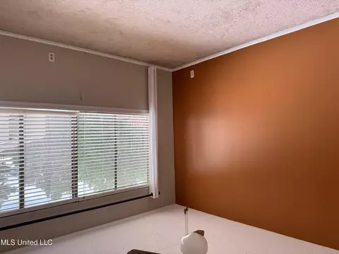 Other - 215 Lakebend Cir, Brandon, MS 39042 photo 1 of 2