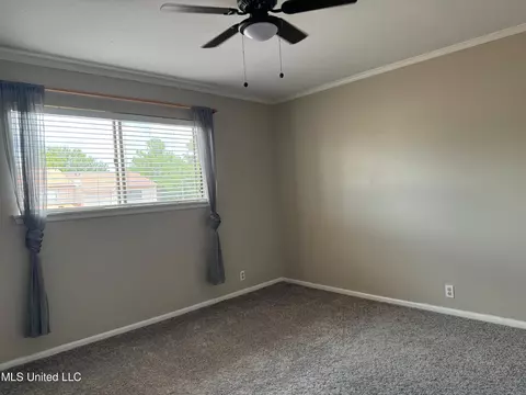 Bedroom - 215 Lakebend Cir, Brandon, MS 39042 photo 2 of 3