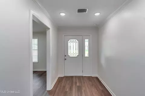 Entry Way - 75 Terrapin Dr, Brandon, MS 39042 photo 1 of 1