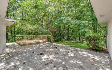 Exterior - 75 Terrapin Dr, Brandon, MS 39042 photo 4 of 10