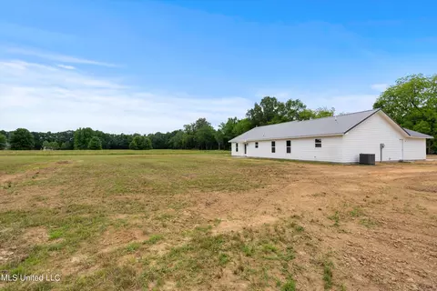 357 Parker Rd, Pope, MS 38658 photo 28
