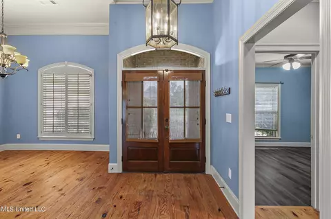 Entry Way - 109 Diamondback Ln, Brandon, MS 39047 photo 2 of 4