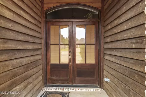 Entry Way - 109 Diamondback Ln, Brandon, MS 39047 photo 1 of 4