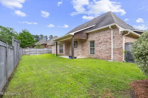 Exterior - 109 Diamondback Ln, Brandon, MS 39047 photo 7 of 8