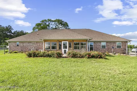 Exterior - 2381 Tank Rd, Terry, MS 39170 photo 2 of 13