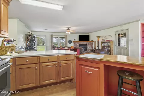 Kitchen - 2381 Tank Rd, Terry, MS 39170 photo 3 of 5