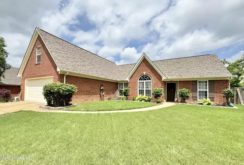 5740 Kuykendall Dr, Southaven, MS 38672