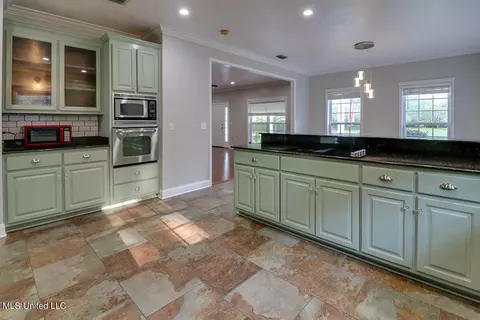 Kitchen - 125 Lymon Havard Ln, Lucedale, MS 39452 photo 6 of 7