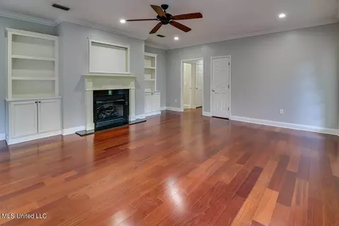 Living - 125 Lymon Havard Ln, Lucedale, MS 39452 photo 2 of 8