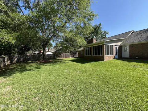 Exterior - 328 Mockingbird Lane Ln, Madison, MS 39110 photo 5 of 11