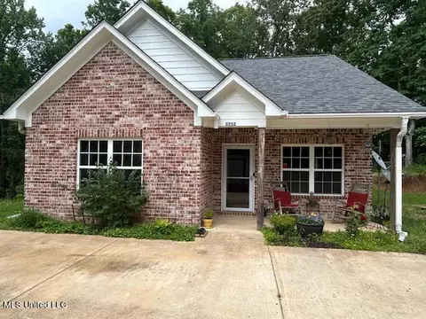 2252 Hwy 178, Holly Springs, MS 38635