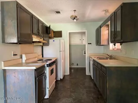 Other - 5318 Wynndyke Rd, Jackson, MS 39209 photo 2 of 4