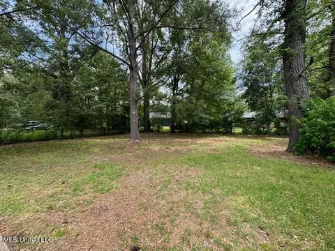 Exterior - 5318 Wynndyke Rd, Jackson, MS 39209 photo 1 of 1