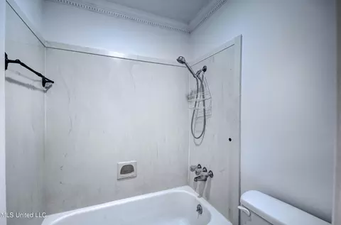 Bath - 322 Northpointe Pkwy, Jackson, MS 39211 photo 4 of 4