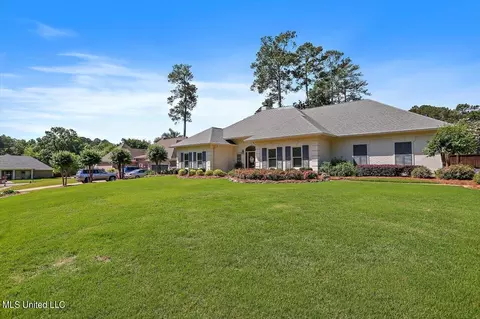 Exterior - 1012 Northwind Ln, Brandon, MS 39047 photo 2 of 9