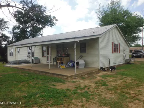 1009 Hwy 16 E, Carthage, MS 39051 photo 4