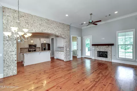 214 Falls Xing, Madison, MS 39110 photo 6
