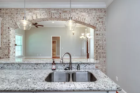 214 Falls Xing, Madison, MS 39110 photo 14