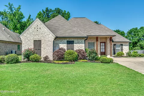 214 Falls Xing, Madison, MS 39110