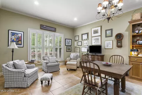 303 Belle Pointe Cir, Madison, MS 39110 photo 12