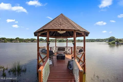 329 Mallory Dr, Byram, MS 39272 photo 23
