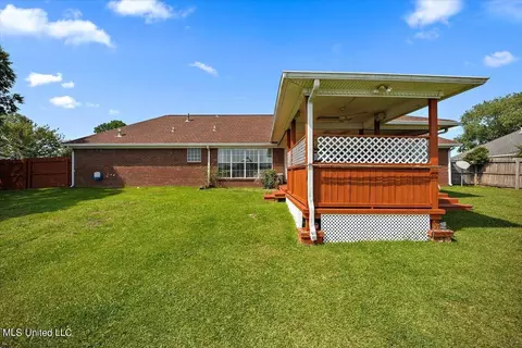329 Mallory Dr, Byram, MS 39272 photo 22