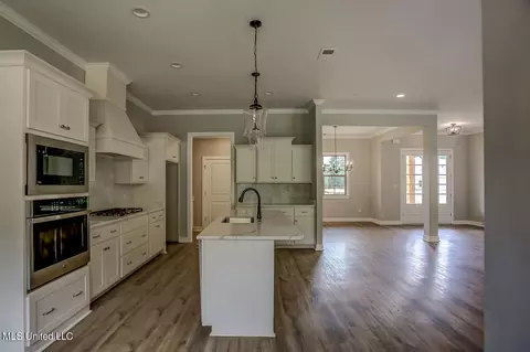 9066 Bennett Trl, Hernando, MS 38632 photo 12