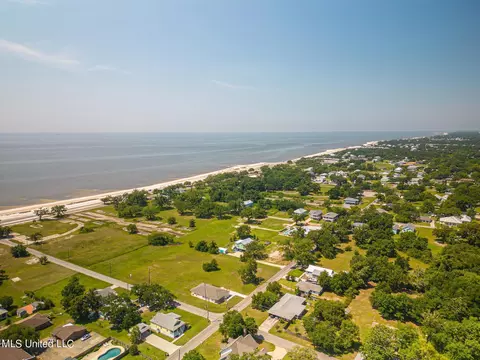405 Magnolia St, Long Beach, MS 39560 photo 47