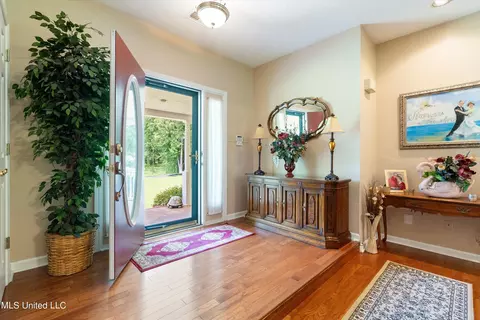 2700 Anthony Cv, Nesbit, MS 38651 photo 4